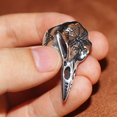 Elegant Gothic Style Ring